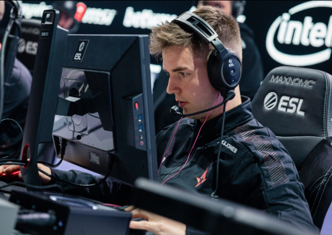 既然赢了 既然赢了